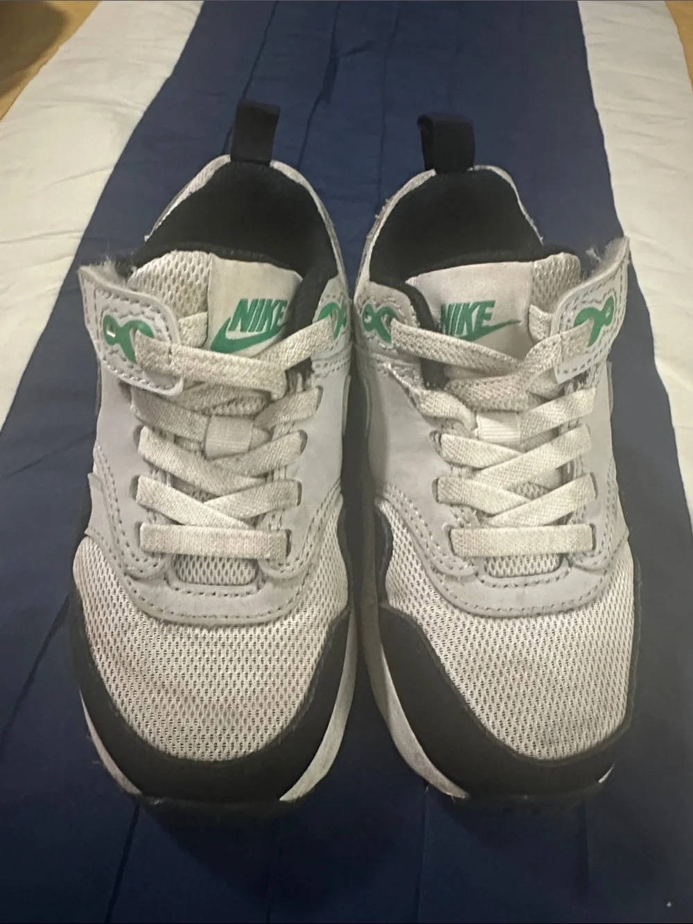 Nike Kids Grey and Black Sneakers with Green Logo